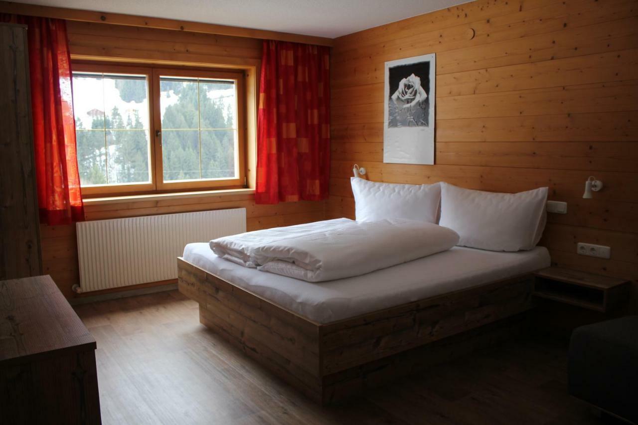 Haus Netzer Irma Daire Sankt Gallenkirch Dış mekan fotoğraf
